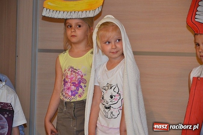 Zdjęcie w galerii na portalu naszraciborz.pl: Przedszkolaki pokazały swoje zdolności aktorskie wiadomości z regionu