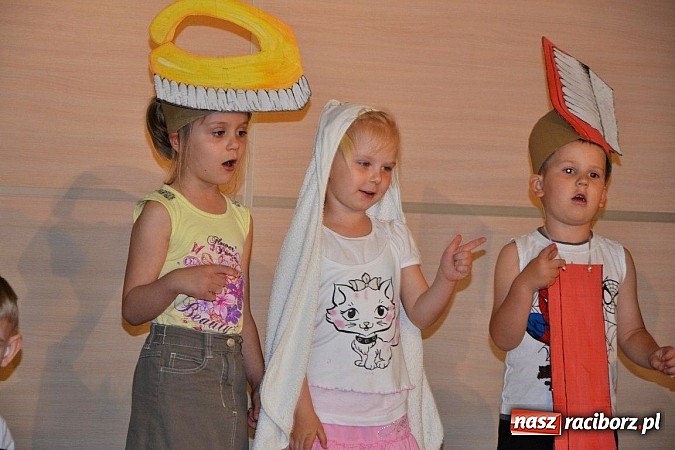 Zdjęcie w galerii na portalu naszraciborz.pl: Przedszkolaki pokazały swoje zdolności aktorskie wiadomości z regionu