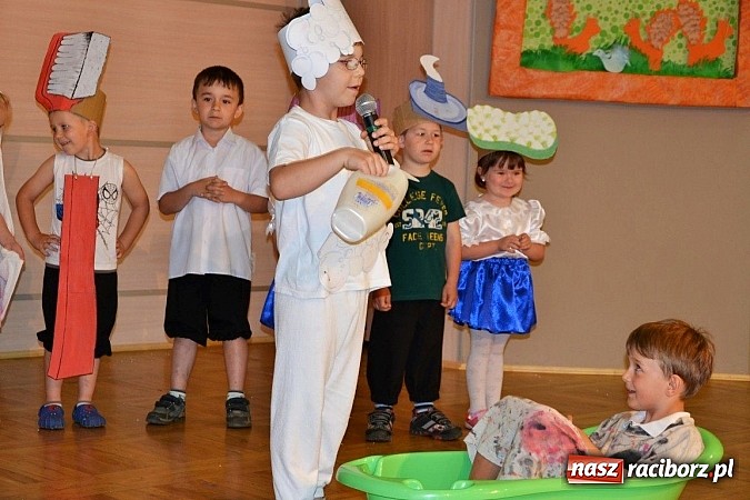 Zdjęcie w galerii na portalu naszraciborz.pl: Przedszkolaki pokazały swoje zdolności aktorskie wiadomości z regionu