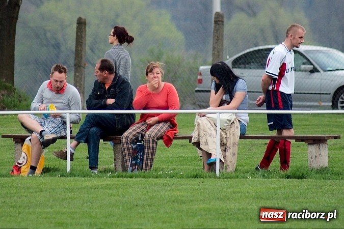 Zdjęcie w galerii na portalu naszraciborz.pl: Gran Derbi w Pietrowicach na remis wiadomości z regionu