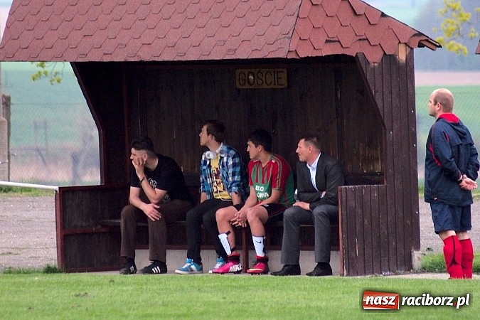 Zdjęcie w galerii na portalu naszraciborz.pl: Gran Derbi w Pietrowicach na remis wiadomości z regionu