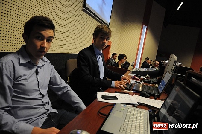 Zdjęcie w galerii na portalu naszraciborz.pl: Kościół Zielonoświątkowy świętuje dziś otwarcie sali nabożeństw wiadomości z regionu