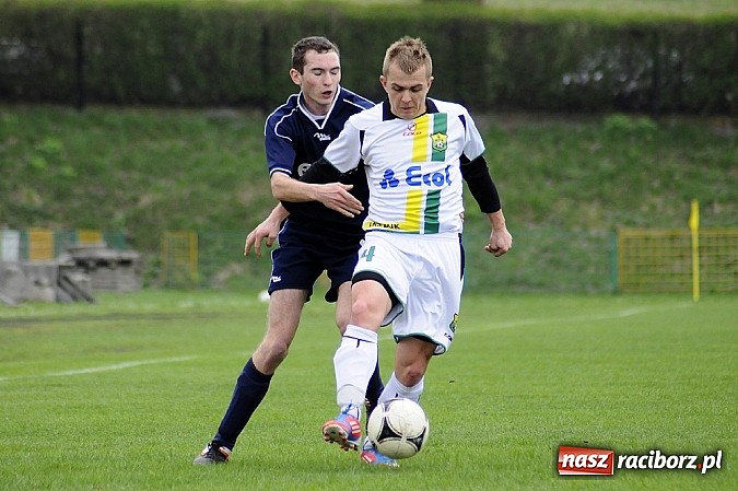 Zdjęcie w galerii na portalu naszraciborz.pl: Zwycięstwo Buku w derbach gminy wiadomości z regionu