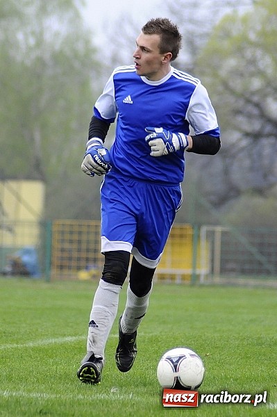 Zdjęcie w galerii na portalu naszraciborz.pl: Zwycięstwo Buku w derbach gminy wiadomości z regionu