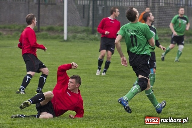 Zdjęcie w galerii na portalu naszraciborz.pl: Hit kolejki dla Studziennej wiadomości z regionu