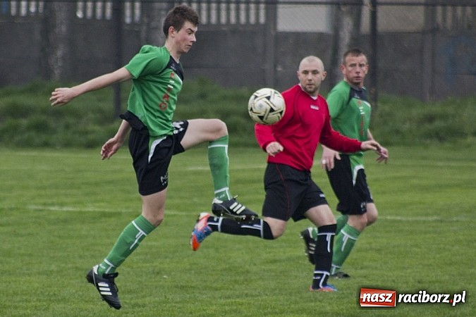 Zdjęcie w galerii na portalu naszraciborz.pl: Hit kolejki dla Studziennej wiadomości z regionu