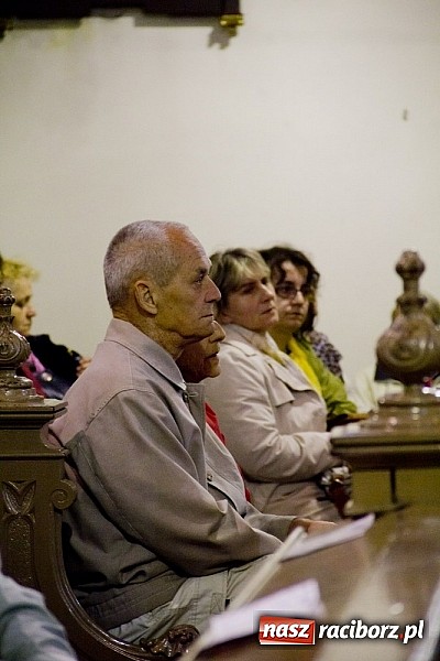 Zdjęcie w galerii na portalu naszraciborz.pl: Muzyczna uczta w kościele farnym wiadomości z regionu