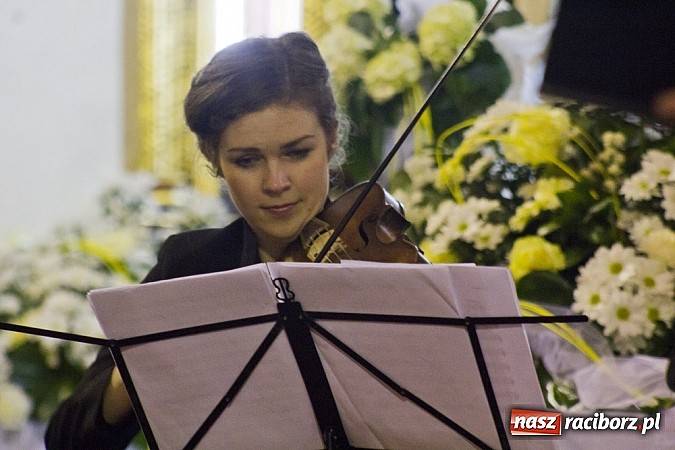 Zdjęcie w galerii na portalu naszraciborz.pl: Muzyczna uczta w kościele farnym wiadomości z regionu