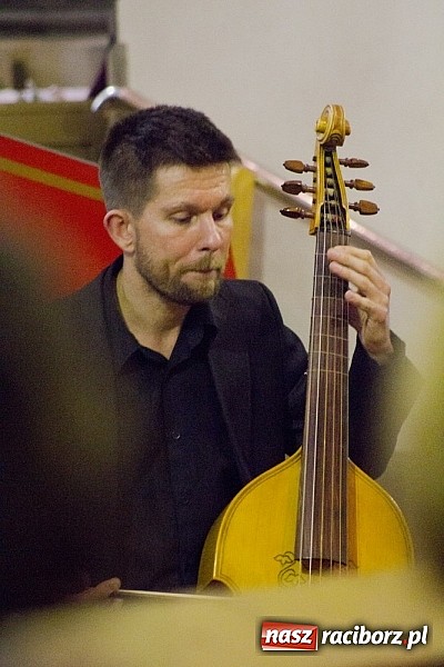 Zdjęcie w galerii na portalu naszraciborz.pl: Muzyczna uczta w kościele farnym wiadomości z regionu