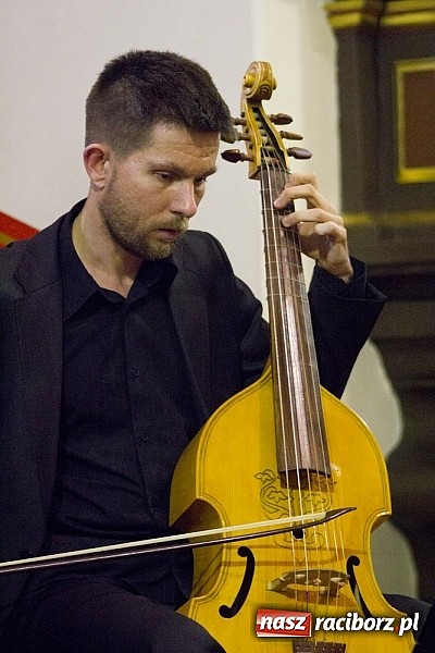 Zdjęcie w galerii na portalu naszraciborz.pl: Muzyczna uczta w kościele farnym wiadomości z regionu