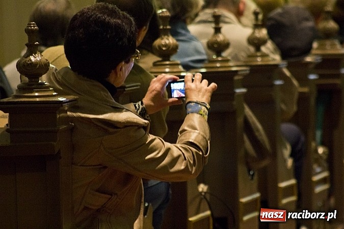 Zdjęcie w galerii na portalu naszraciborz.pl: Muzyczna uczta w kościele farnym wiadomości z regionu