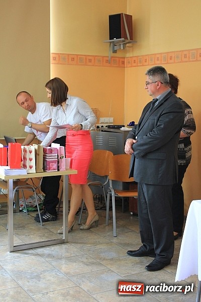 Zdjęcie w galerii na portalu naszraciborz.pl: Nagrodzono młode dziennikarskie talenty wiadomości z regionu