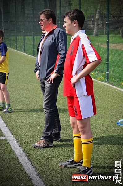 Zdjęcie w galerii na portalu naszraciborz.pl: Zwycięstwo piłkarzy z Czwórki wiadomości z regionu