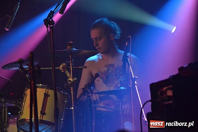 Zdjęcie w galerii na portalu naszraciborz.pl: Koncert Tina Turner Band w Krzanowicach  wiadomości z regionu