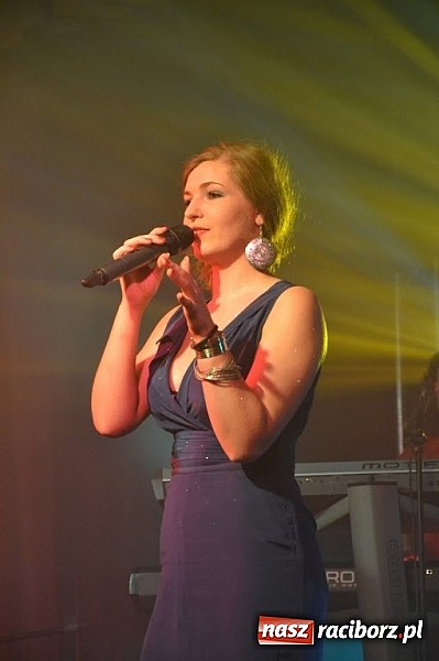 Zdjęcie w galerii na portalu naszraciborz.pl: Koncert Tina Turner Band w Krzanowicach  wiadomości z regionu