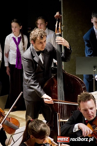Zdjęcie w galerii na portalu naszraciborz.pl: Od Bacha do Gwiezdnych Wojen w RCK wiadomości z regionu