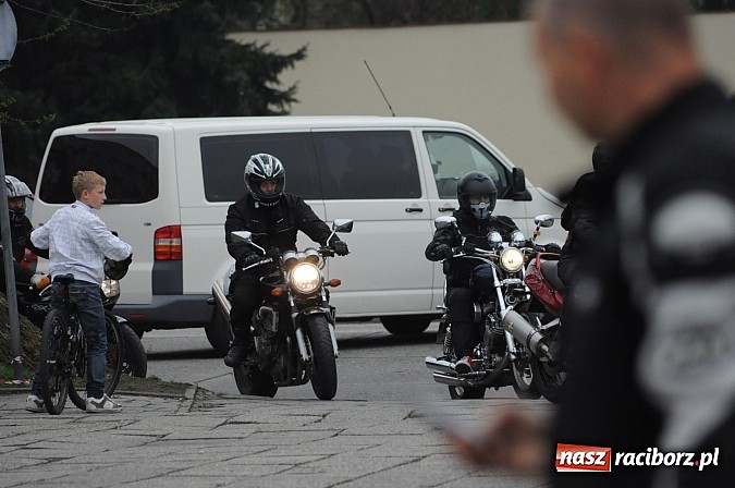 Zdjęcie w galerii na portalu naszraciborz.pl: Sezon 2013 otwarty, czyli doroczna raciborska parada motocyklistów wiadomości z regionu