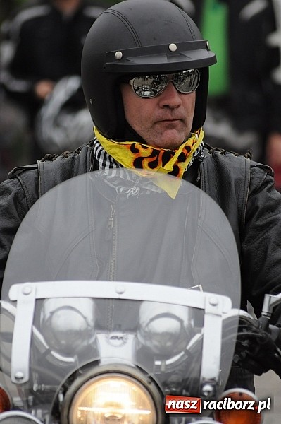 Zdjęcie w galerii na portalu naszraciborz.pl: Sezon 2013 otwarty, czyli doroczna raciborska parada motocyklistów wiadomości z regionu
