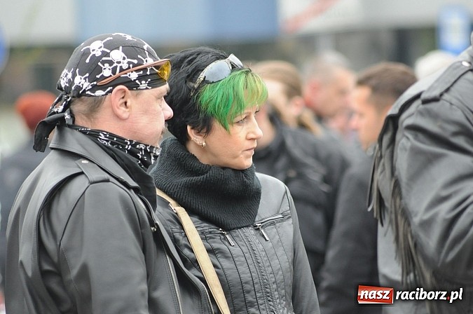 Zdjęcie w galerii na portalu naszraciborz.pl: Sezon 2013 otwarty, czyli doroczna raciborska parada motocyklistów wiadomości z regionu