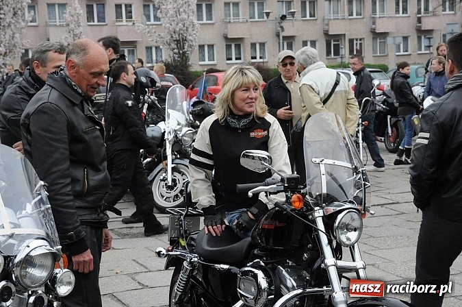 Zdjęcie w galerii na portalu naszraciborz.pl: Sezon 2013 otwarty, czyli doroczna raciborska parada motocyklistów wiadomości z regionu