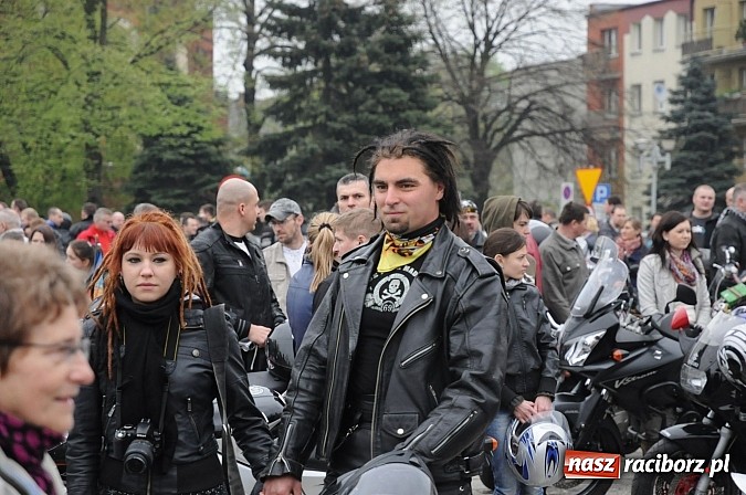Zdjęcie w galerii na portalu naszraciborz.pl: Sezon 2013 otwarty, czyli doroczna raciborska parada motocyklistów wiadomości z regionu