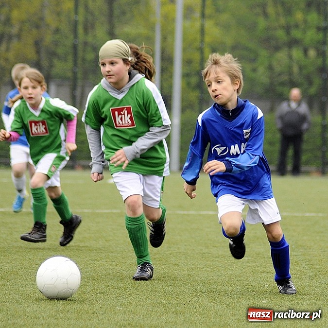 Zdjęcie w galerii na portalu naszraciborz.pl: Unia wygrała w ostatniej minucie wiadomości z regionu