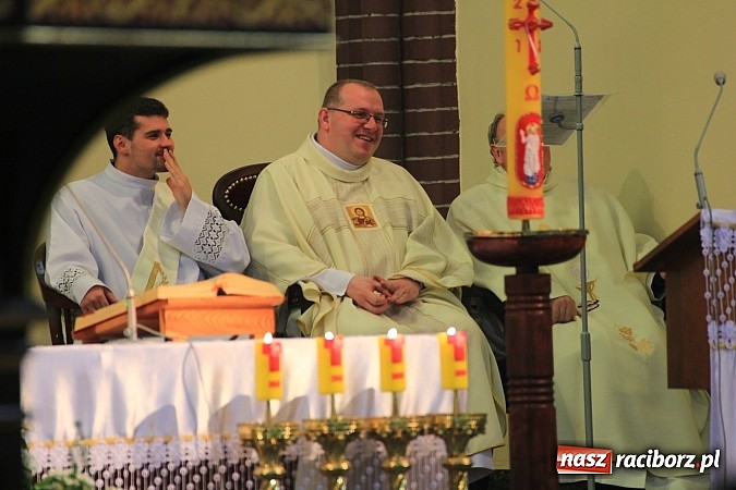 Zdjęcie w galerii na portalu naszraciborz.pl: Św. Mikołaj na otwarciu sezonu motocyklowego wiadomości z regionu