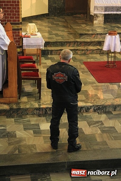 Zdjęcie w galerii na portalu naszraciborz.pl: Św. Mikołaj na otwarciu sezonu motocyklowego wiadomości z regionu