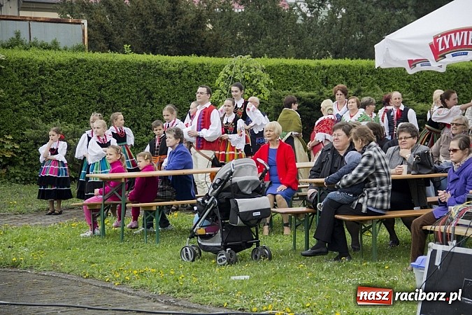 Zdjęcie w galerii na portalu naszraciborz.pl: RCK rozpoczął raciborską majówkę wiadomości z regionu