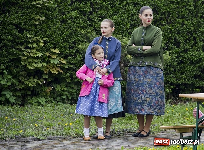 Zdjęcie w galerii na portalu naszraciborz.pl: RCK rozpoczął raciborską majówkę wiadomości z regionu