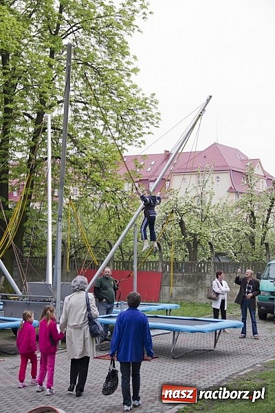 Zdjęcie w galerii na portalu naszraciborz.pl: RCK rozpoczął raciborską majówkę wiadomości z regionu