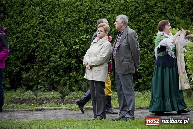 Zdjęcie w galerii na portalu naszraciborz.pl: RCK rozpoczął raciborską majówkę wiadomości z regionu