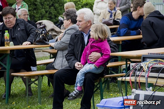 Zdjęcie w galerii na portalu naszraciborz.pl: RCK rozpoczął raciborską majówkę wiadomości z regionu