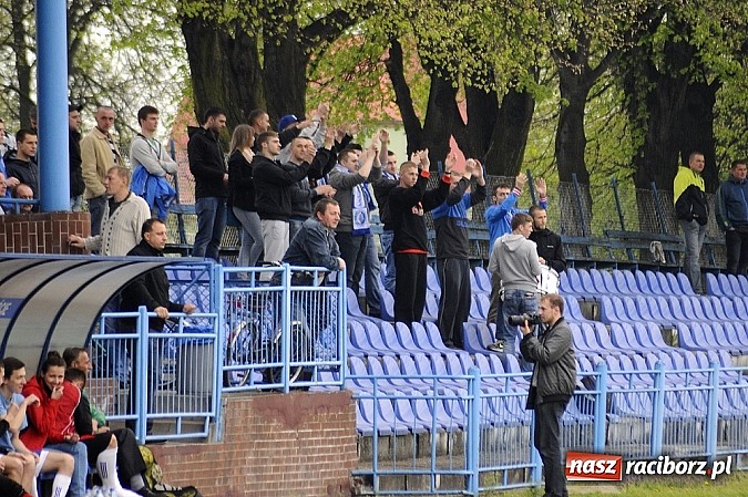 Zdjęcie w galerii na portalu naszraciborz.pl: Unici zniszczyli Fortecę wiadomości z regionu