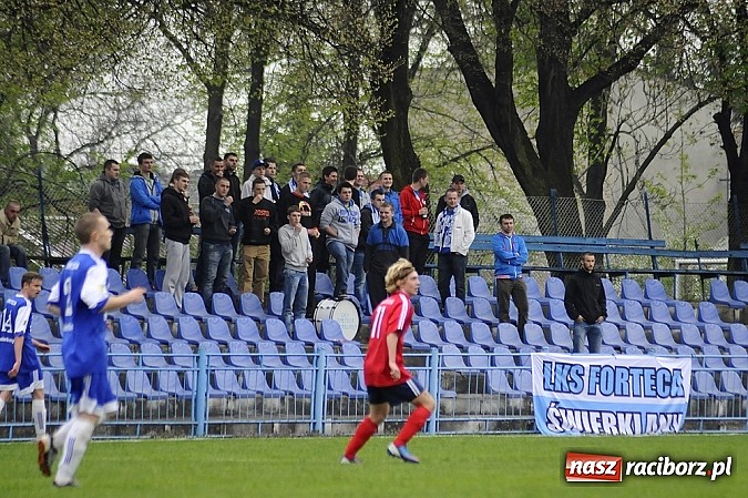 Zdjęcie w galerii na portalu naszraciborz.pl: Unici zniszczyli Fortecę wiadomości z regionu