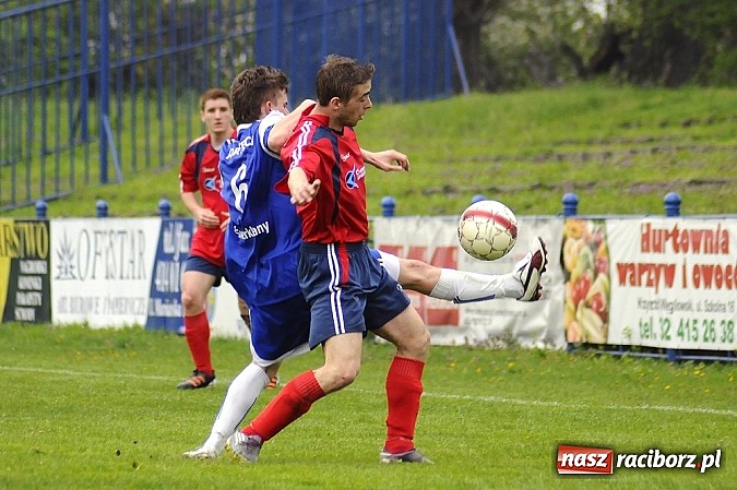 Zdjęcie w galerii na portalu naszraciborz.pl: Unici zniszczyli Fortecę wiadomości z regionu