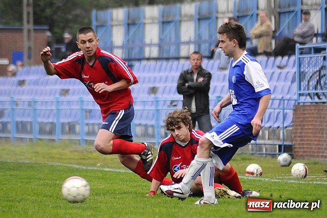 Zdjęcie w galerii na portalu naszraciborz.pl: Unici zniszczyli Fortecę wiadomości z regionu