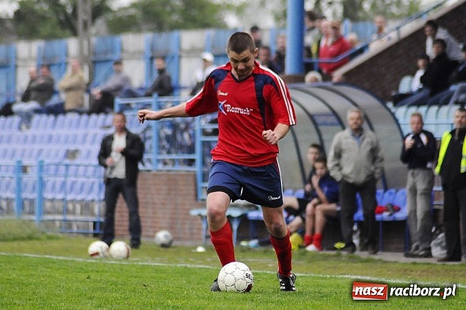 Zdjęcie w galerii na portalu naszraciborz.pl: Unici zniszczyli Fortecę wiadomości z regionu