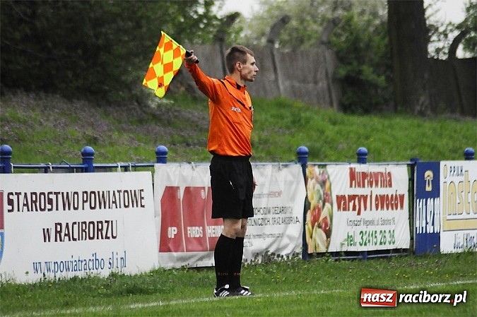 Zdjęcie w galerii na portalu naszraciborz.pl: Unici zniszczyli Fortecę wiadomości z regionu