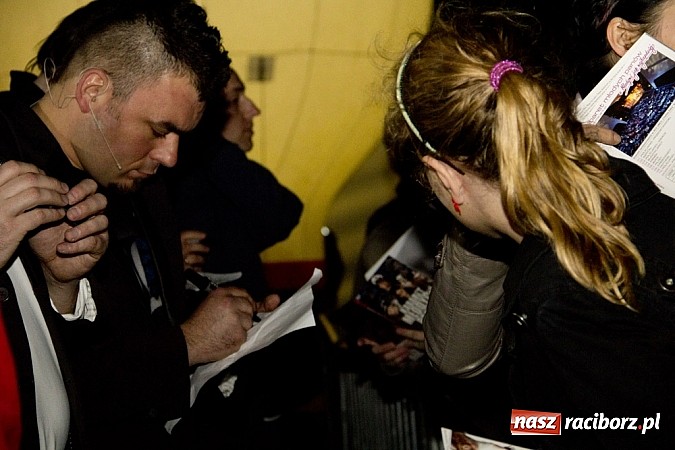 Zdjęcie w galerii na portalu naszraciborz.pl: Pierwszy dzień majówki w Nędzy wiadomości z regionu