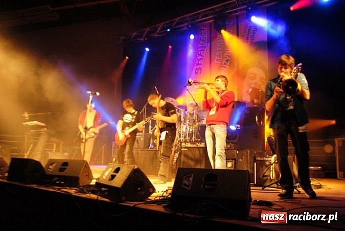 Zdjęcie w galerii na portalu naszraciborz.pl: Motoparty na zakończenie majowego weekendu wiadomości z regionu