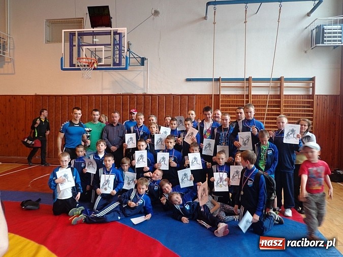 Zdjęcie w galerii na portalu naszraciborz.pl: Młodzi unici wygrywają w Czechach wiadomości z regionu