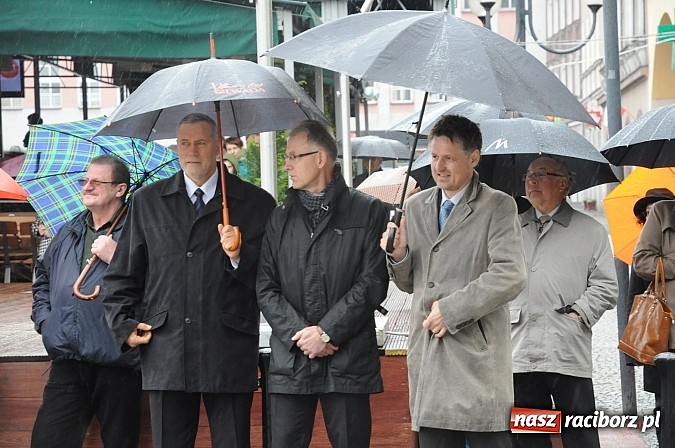 Zdjęcie w galerii na portalu naszraciborz.pl: Obchody uchwalenia Konstytucji 3 Maja wiadomości z regionu