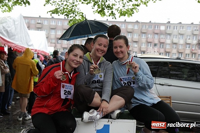 Zdjęcie w galerii na portalu naszraciborz.pl: Deszczowy i rekordowy Bieg bez granic wiadomości z regionu