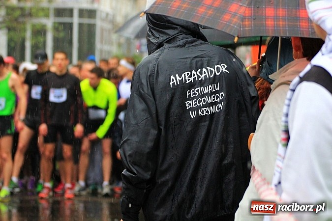 Zdjęcie w galerii na portalu naszraciborz.pl: Deszczowy i rekordowy Bieg bez granic wiadomości z regionu
