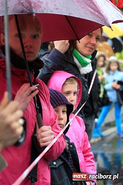 Zdjęcie w galerii na portalu naszraciborz.pl: Deszczowy i rekordowy Bieg bez granic wiadomości z regionu