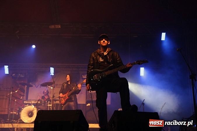 Zdjęcie w galerii na portalu naszraciborz.pl: Mocne uderzenie Oberschlesien w Nędzy wiadomości z regionu