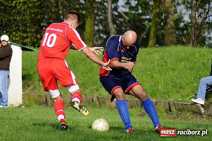 Zdjęcie w galerii na portalu naszraciborz.pl: Gol Stawiarza na miarę zwycięstwa wiadomości z regionu