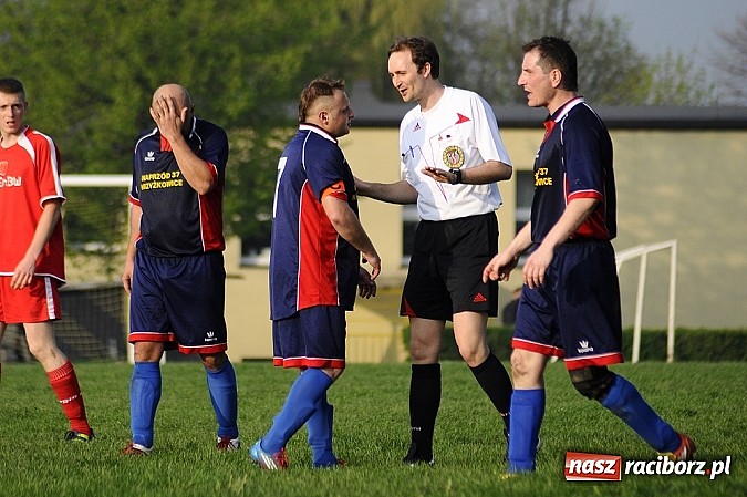 Zdjęcie w galerii na portalu naszraciborz.pl: Gol Stawiarza na miarę zwycięstwa wiadomości z regionu