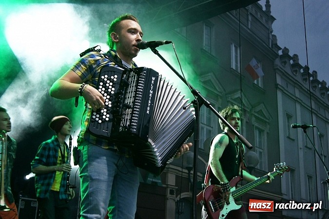 Zdjęcie w galerii na portalu naszraciborz.pl: Majówka w Raciborzu z Gwiazdami! wiadomości z regionu